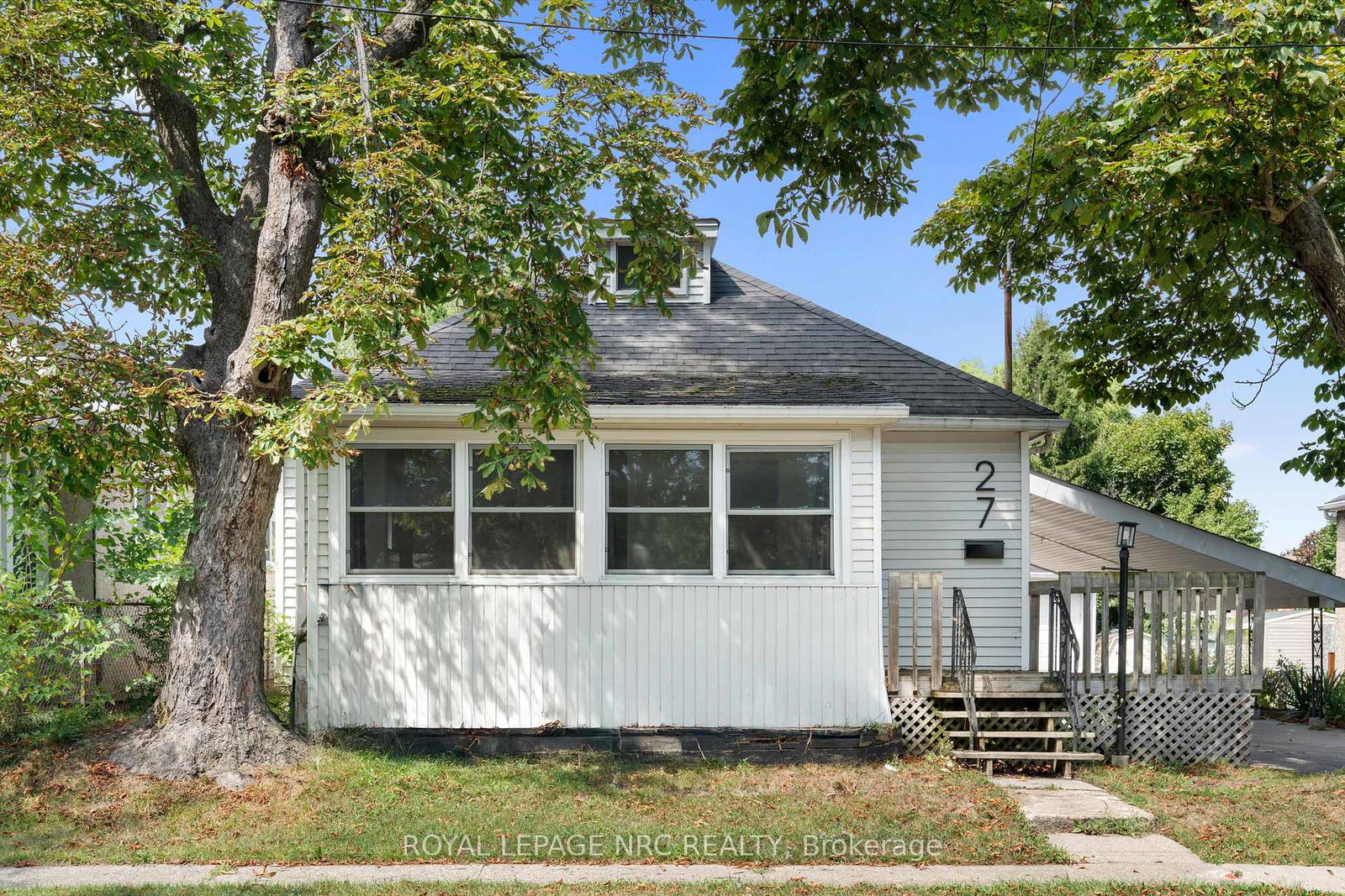 27-maplecrest-avenue-st-catharines-ontario-x12434173