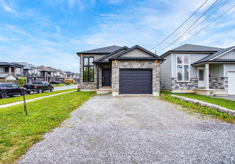 43-sauer-avenue-welland-ontario-x12434312