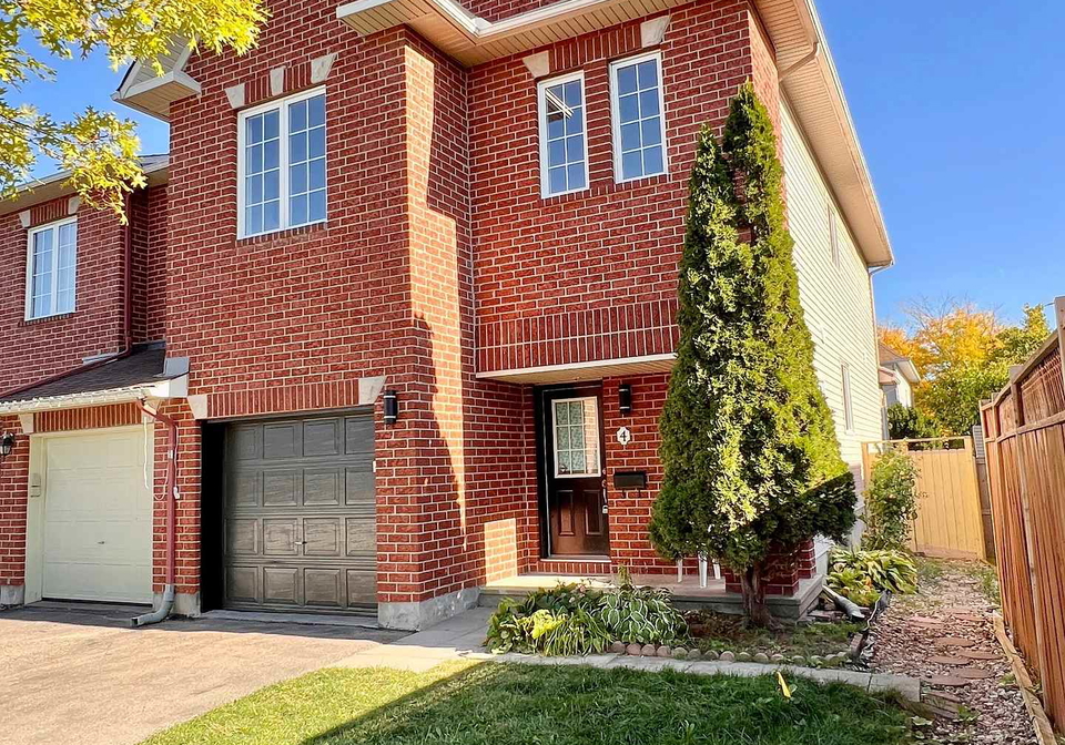 4-valemont-street-ottawa-ontario-x12434366