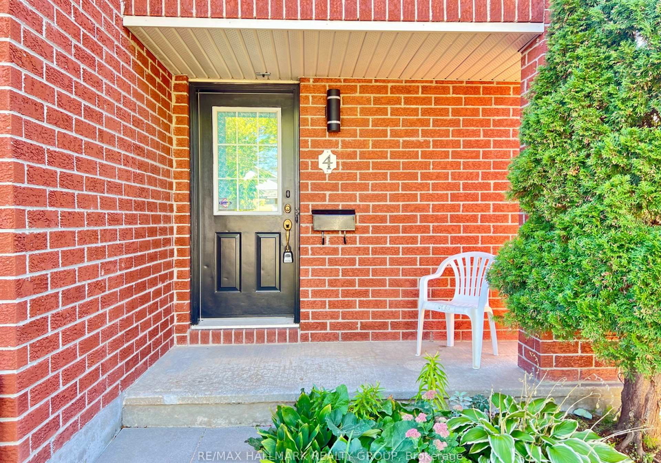4-valemont-street-ottawa-ontario-x12434366