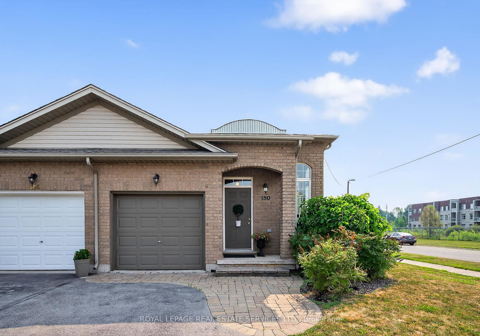 180-oakcrest-avenue-welland-ontario-x12434372