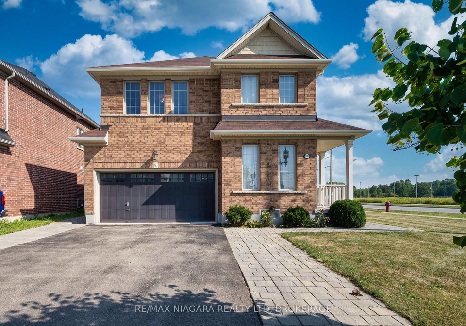 8285-elderberry-drive-niagara-falls-ontario-x12434393