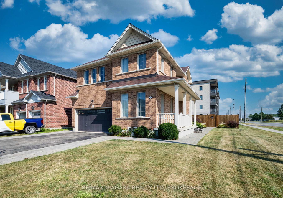 8285-elderberry-drive-niagara-falls-ontario-x12434393