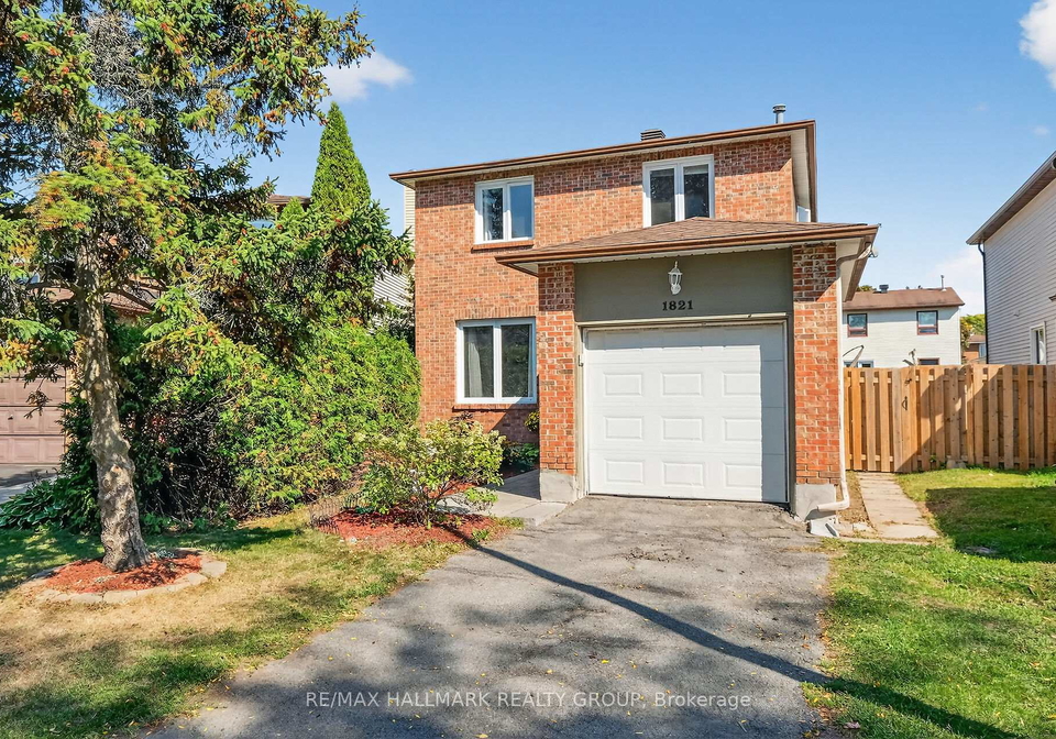 1821-brousseau-crescent-ottawa-ontario-x12434478