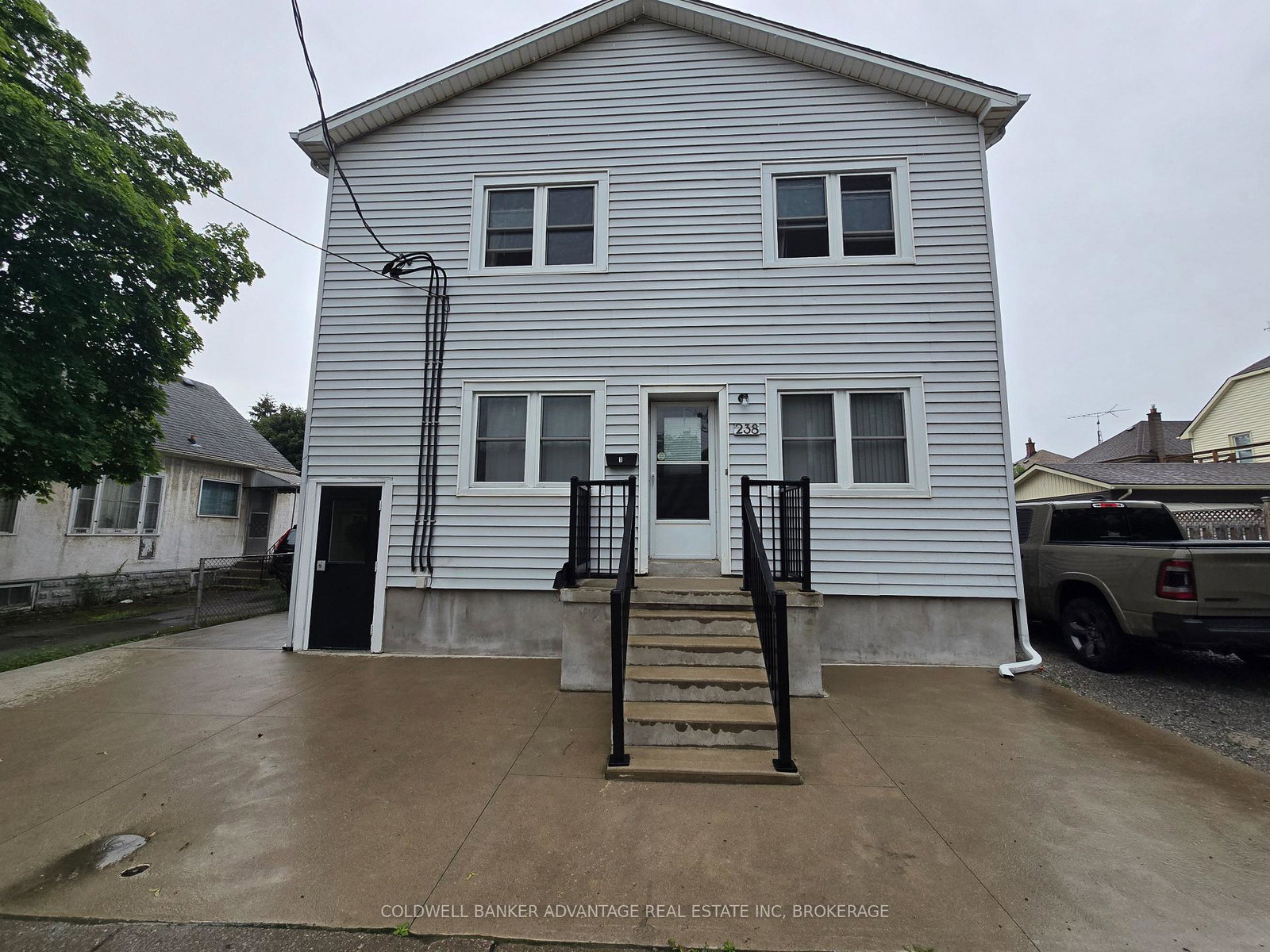 238-lincoln-street-welland-ontario-x12434650