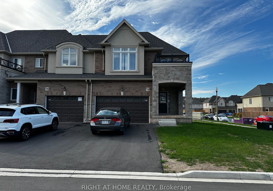 74-pinot-crescent-hamilton-ontario-x12434668
