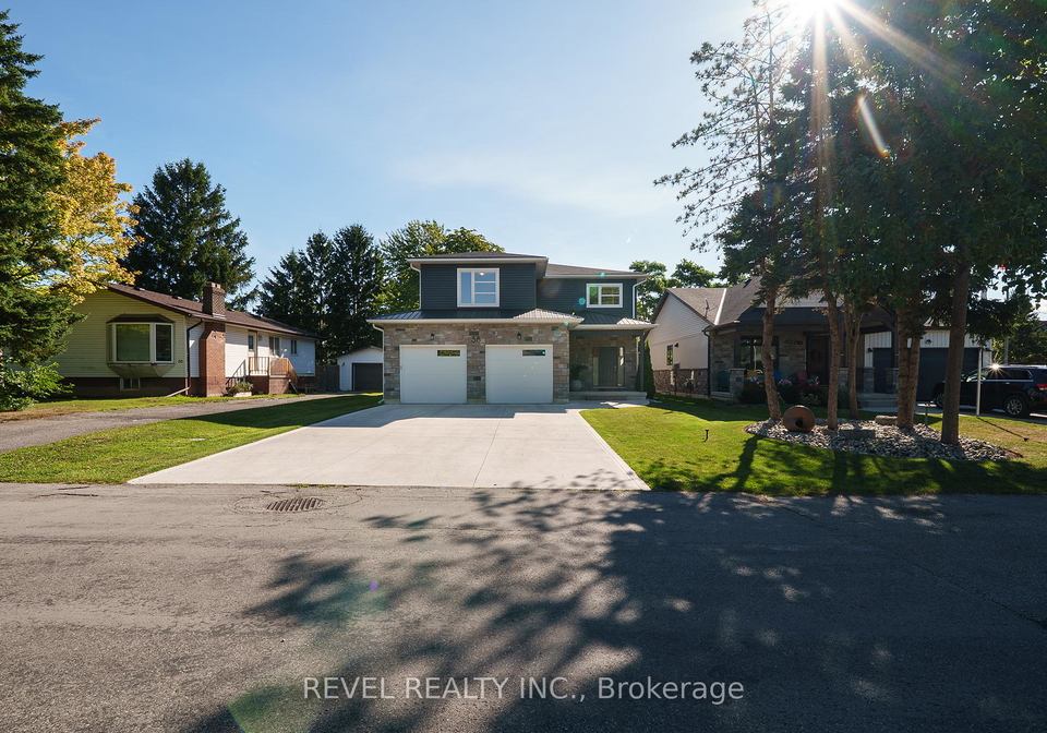 38-lakeview-avenue-norfolk-ontario-x12434725