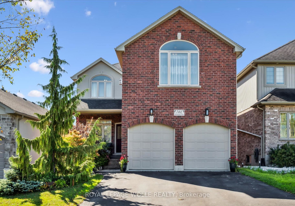 702-springwater-place-waterloo-ontario-x12435393