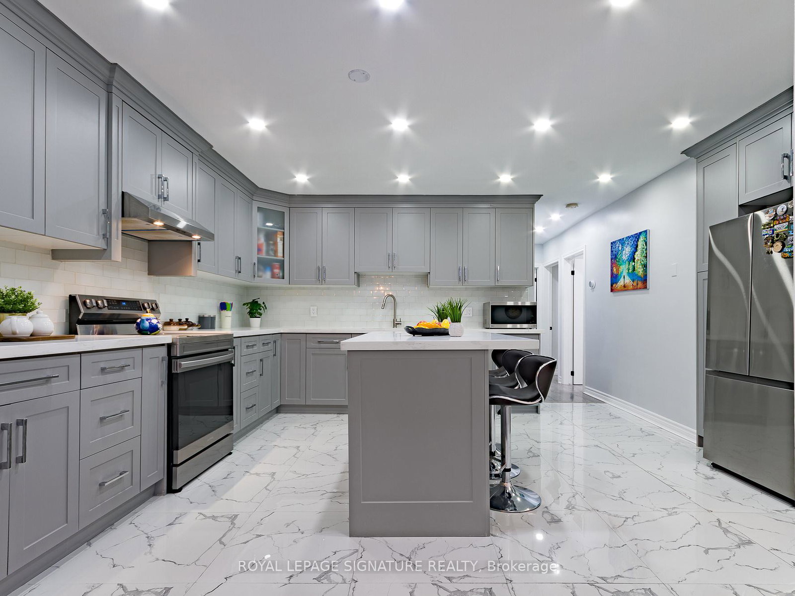 66-niagara-road-kitchener-ontario-x12435431