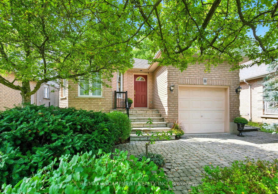18-naples-boulevard-hamilton-ontario-x12435465