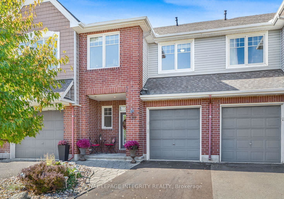532-rochefort-circle-ottawa-ontario-x12435592