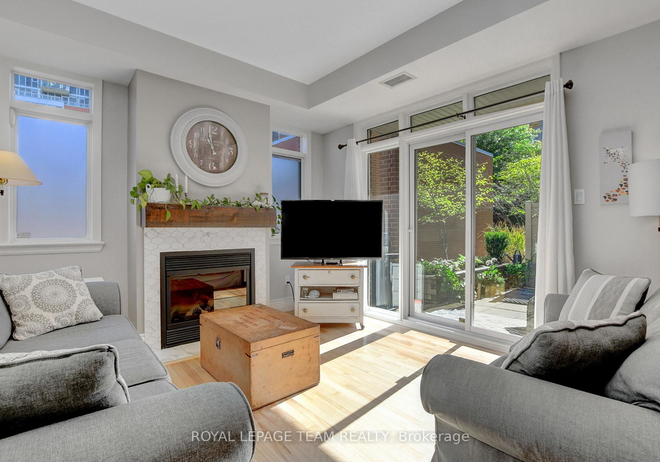 400-mcleod-street-ottawa-ontario-x12435975
