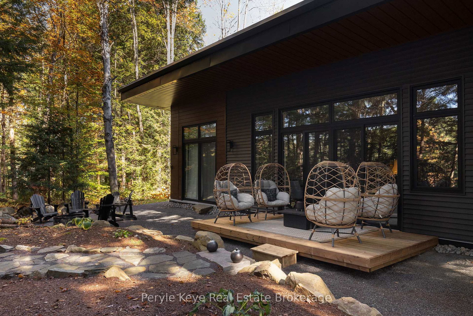 1-1387-oxbow-lake-road-lake-of-bays-ontario-x12435984