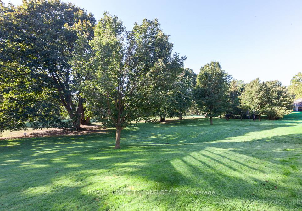 1040-riverside-drive-london-north-ontario-x12436004