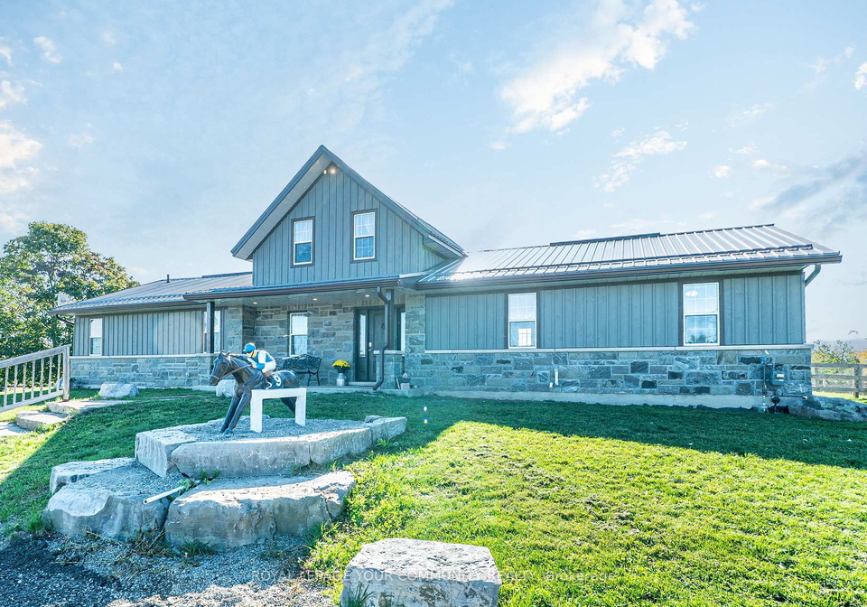 3752-hwy-35-highway-kawartha-lakes-ontario-x12436025