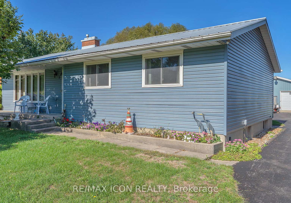 8274-burwell-road-e-lambton-shores-ontario-x12436056