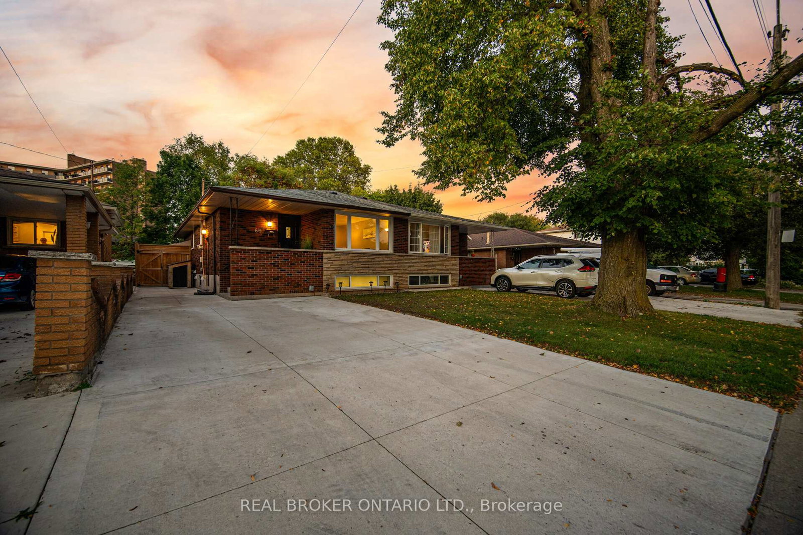 66-gainsborough-road-hamilton-ontario-x12436140