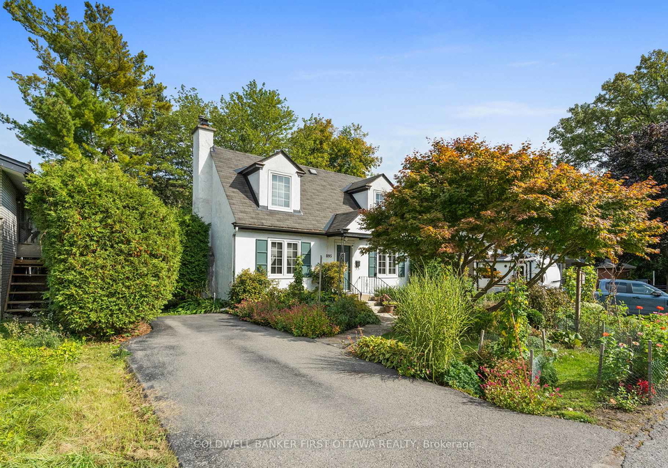 895-dundee-avenue-ottawa-ontario-x12436178