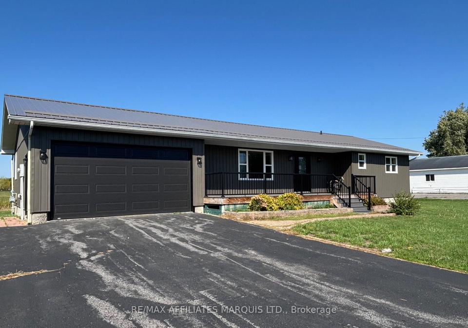 16925-cornwall-centre-road-south-stormont-ontario-x12436379