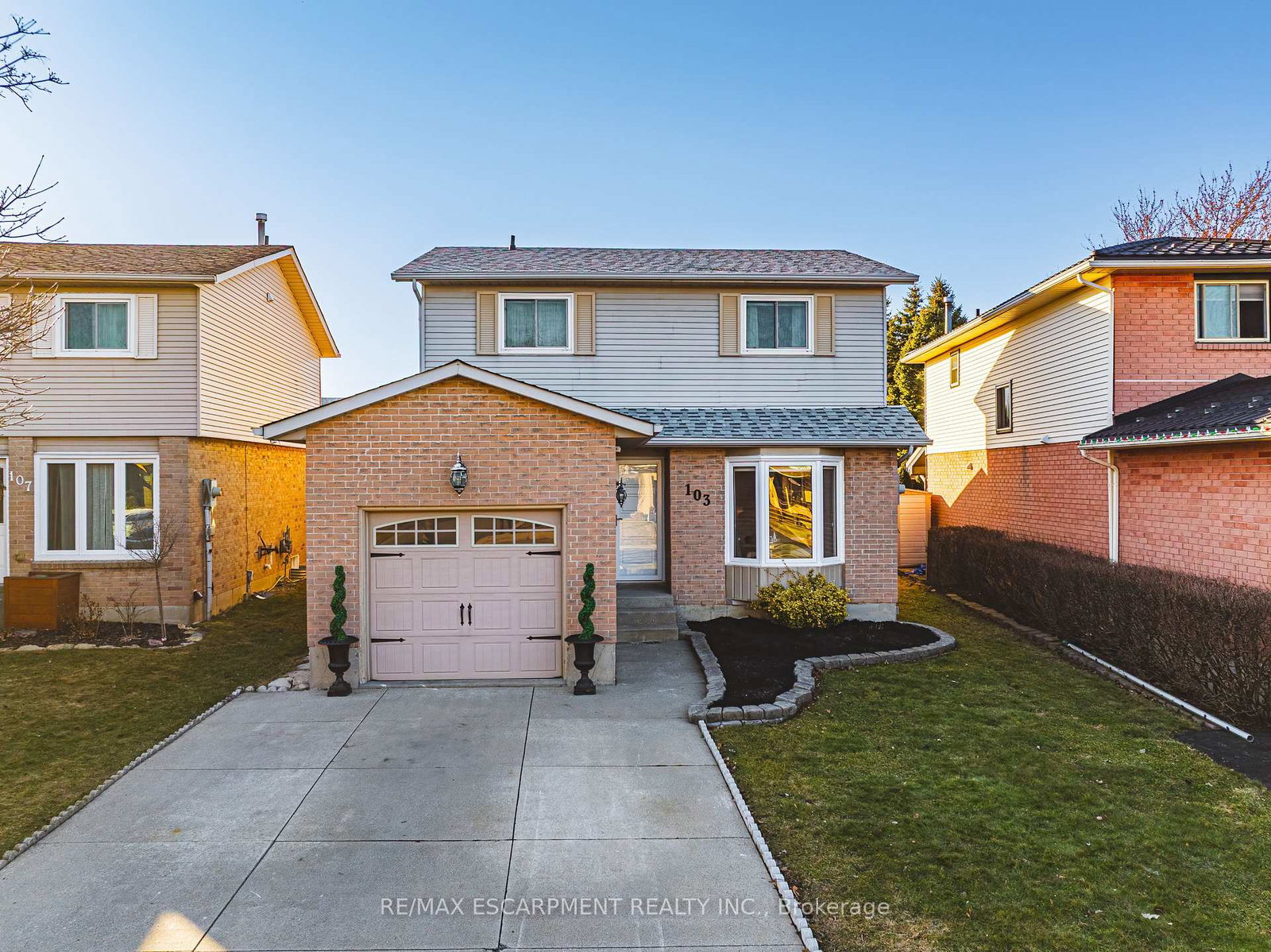 103-broughton-avenue-hamilton-ontario-x12436490