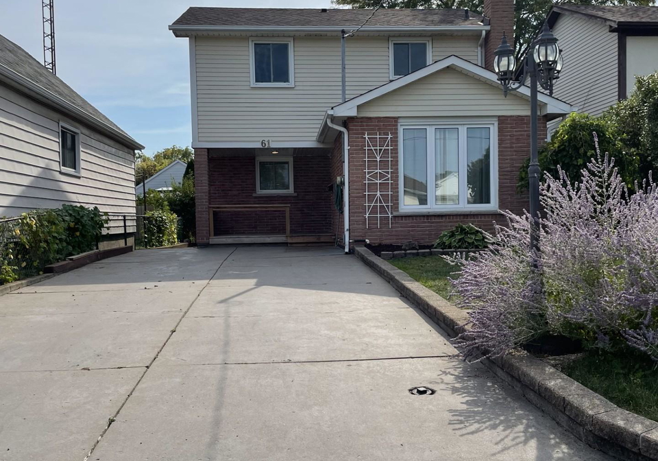 61-tunis-street-st-catharines-ontario-x12436588