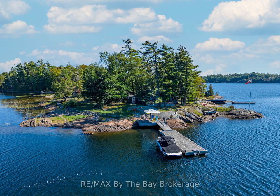 2-island-930-georgian-bay-ontario-x12436650