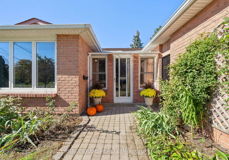 173-angeline-street-n-kawartha-lakes-ontario-x12436840