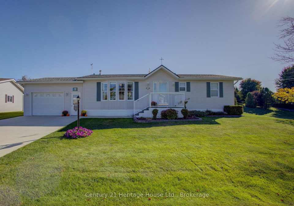 56-6612-minto-line-12-road-minto-ontario-x12436908