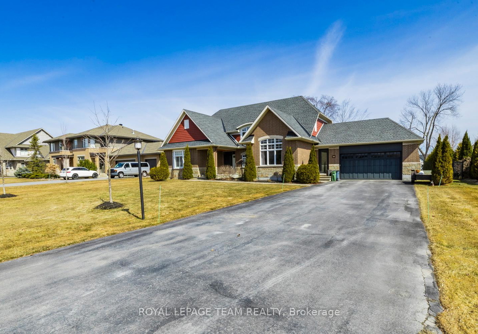 213-cabrelle-place-e-ottawa-ontario-x12437005