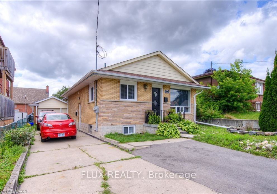 206-lorne-avenue-kitchener-ontario-x12437049