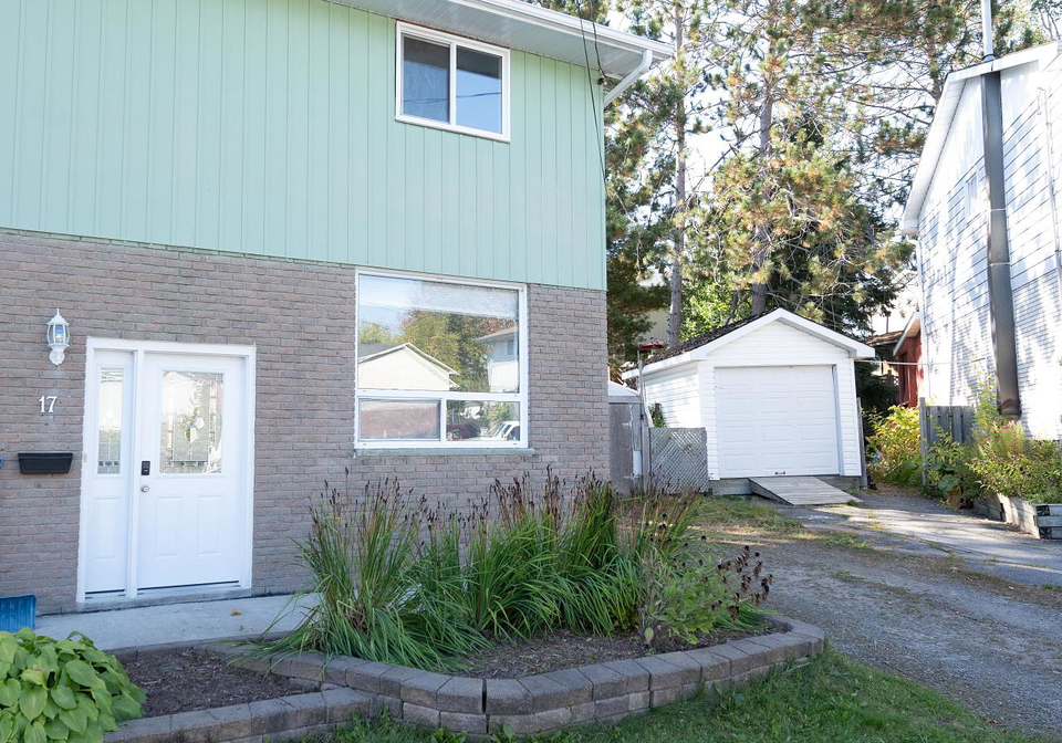 17-arthur-court-north-bay-ontario-x12437055