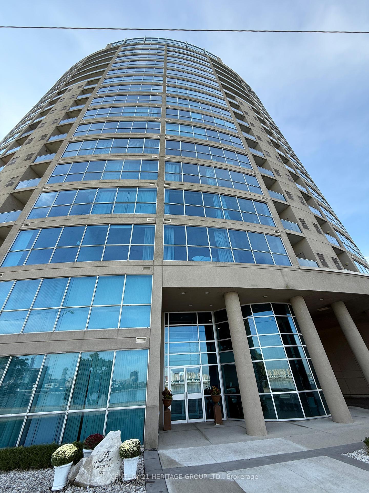 1225-riverside-drive-w-windsor-ontario-x12437058