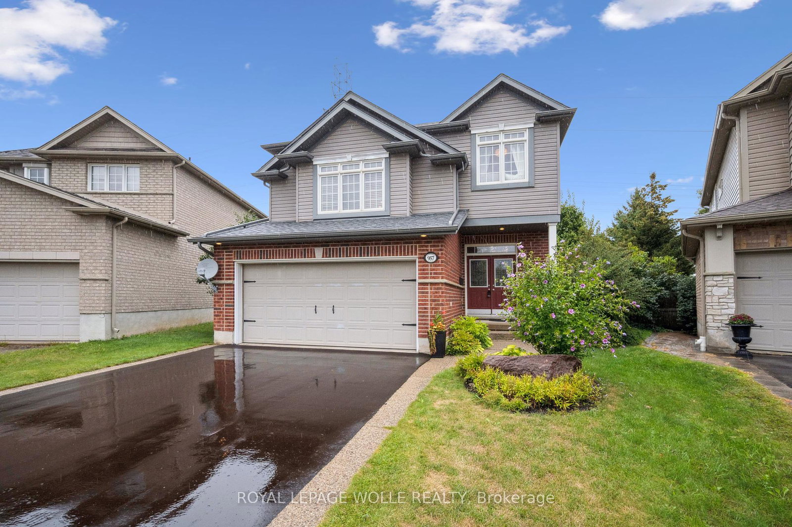 957-banffshire-court-kitchener-ontario-x12437298