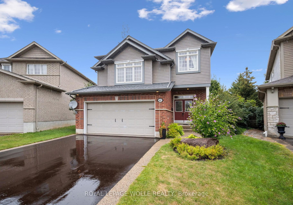 957-banffshire-court-kitchener-ontario-x12437298