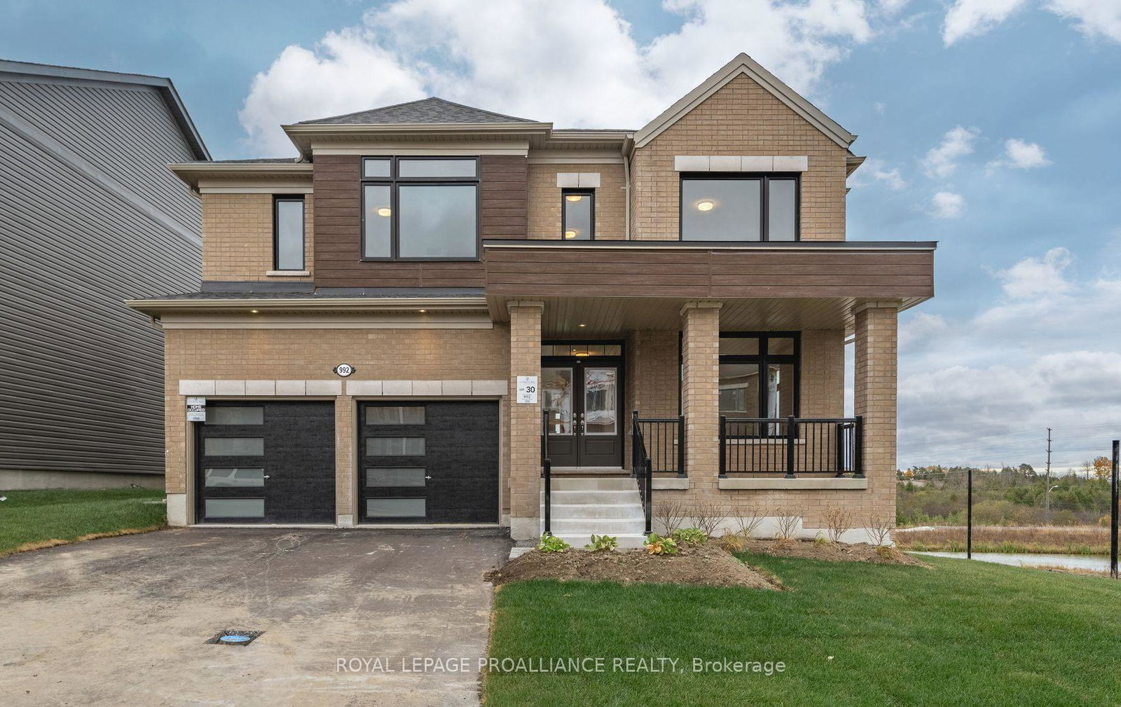 992-trailsview-avenue-cobourg-ontario-x12437341