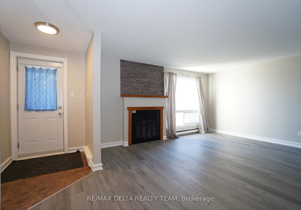 782-st-andre-drive-orleans-convent-glen-and-area-ottawa-ontario-x12437646