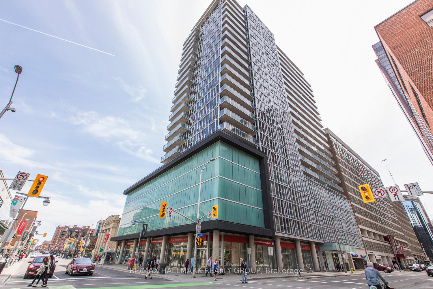 324-laurier-avenue-w-ottawa-ontario-x12437701