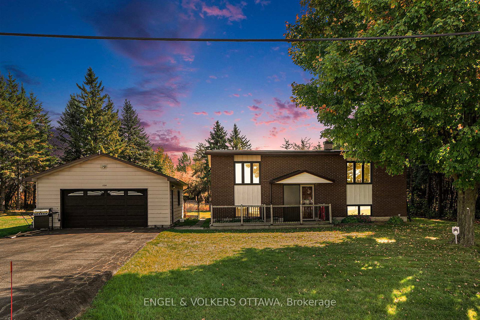 258-herrick-drive-rr1-arnprior-ottawa-ontario-x12437742
