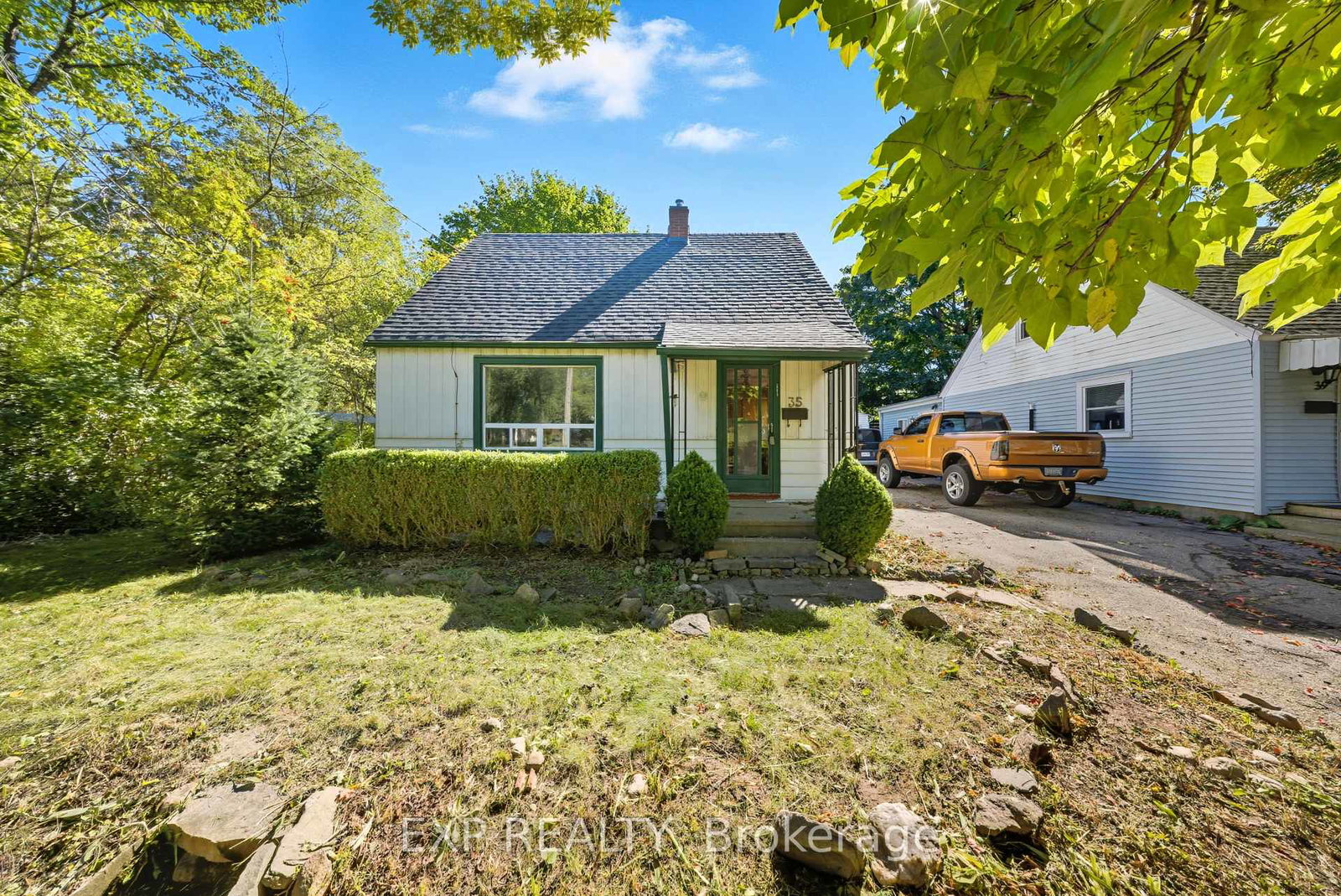 35-glen-road-kitchener-ontario-x12437750