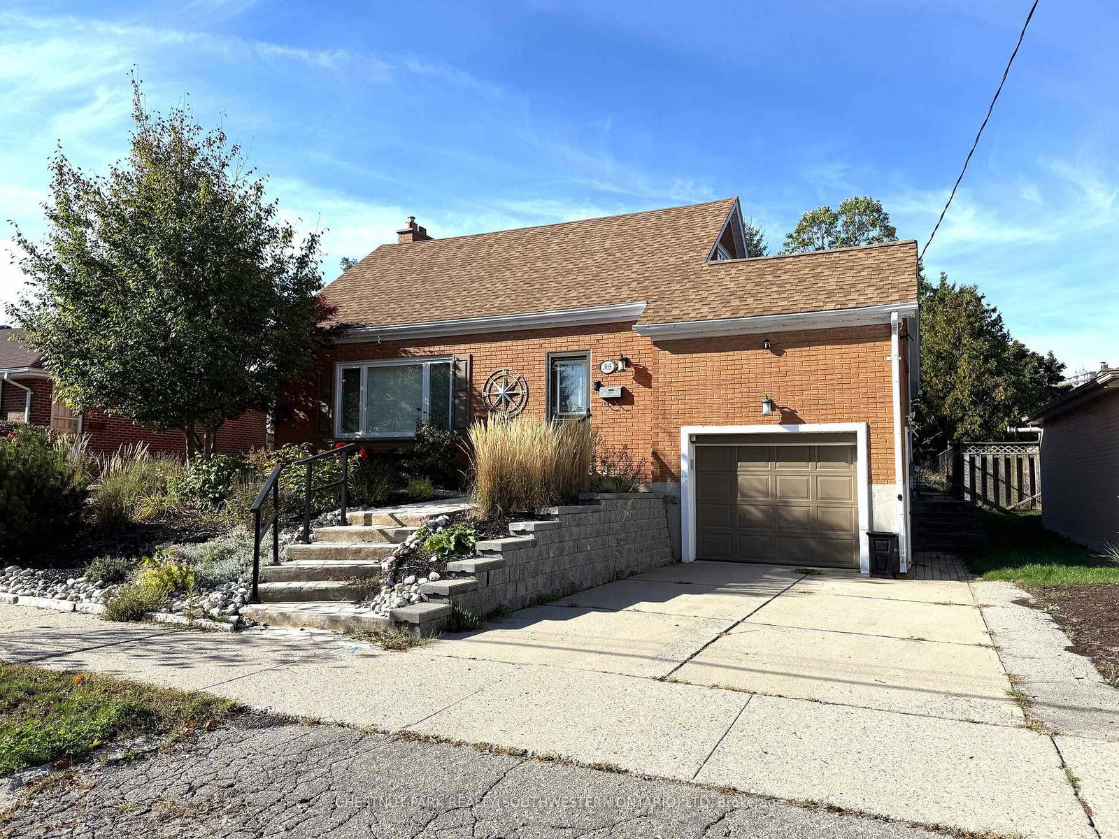 305-st-leger-street-kitchener-ontario-x12437880
