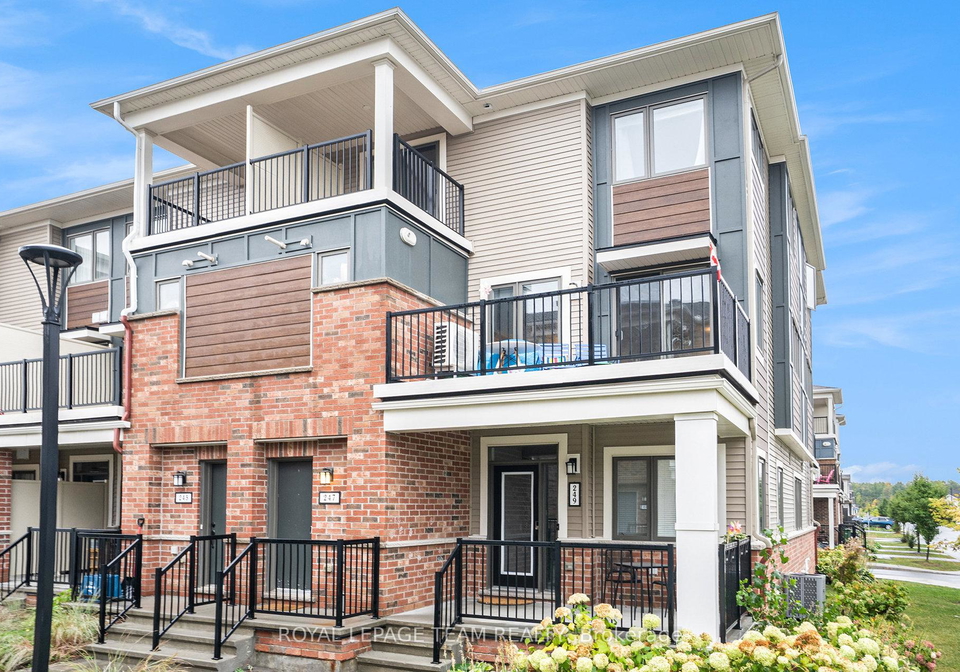 247-zenith-private-ottawa-ontario-x12437929
