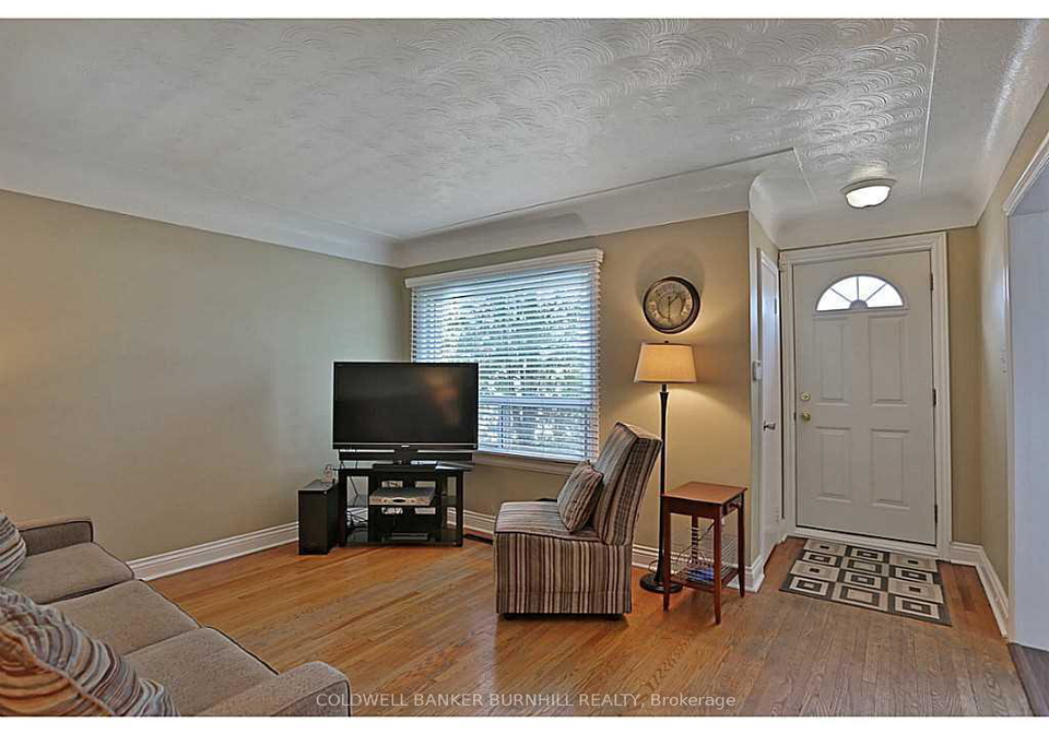 606-brucedale-avenue-e-hamilton-ontario-x12438017