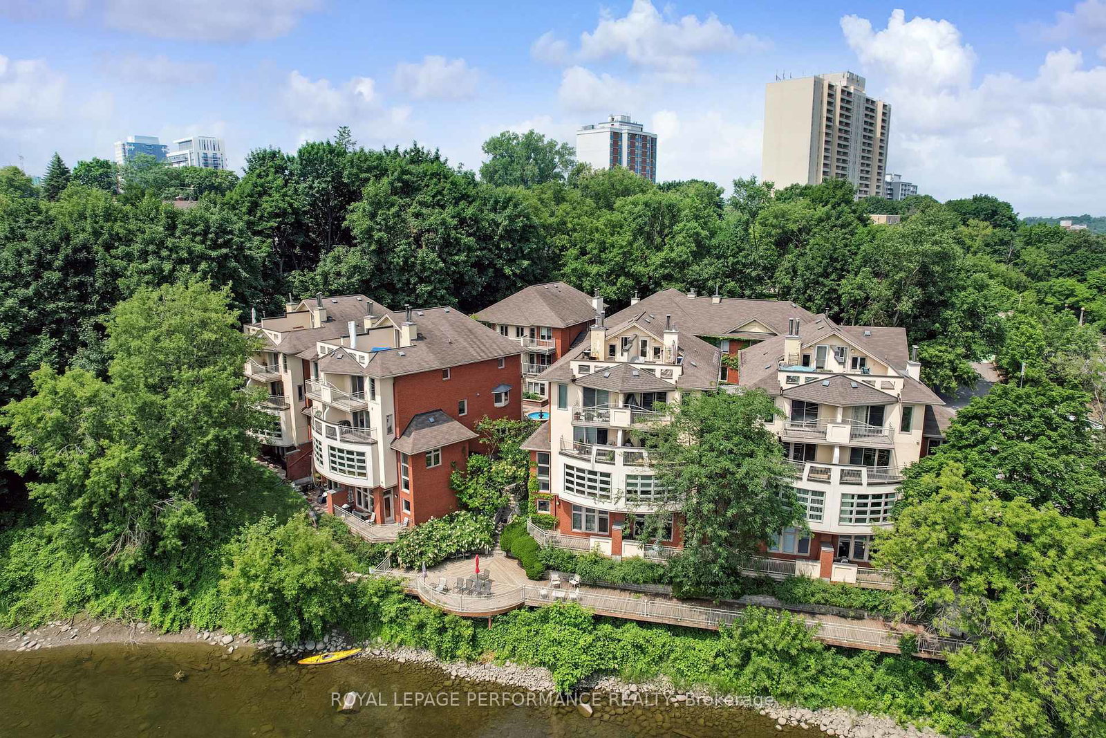 250-fountain-place-lower-town-sandy-hill-ottawa-ontario-x12438073