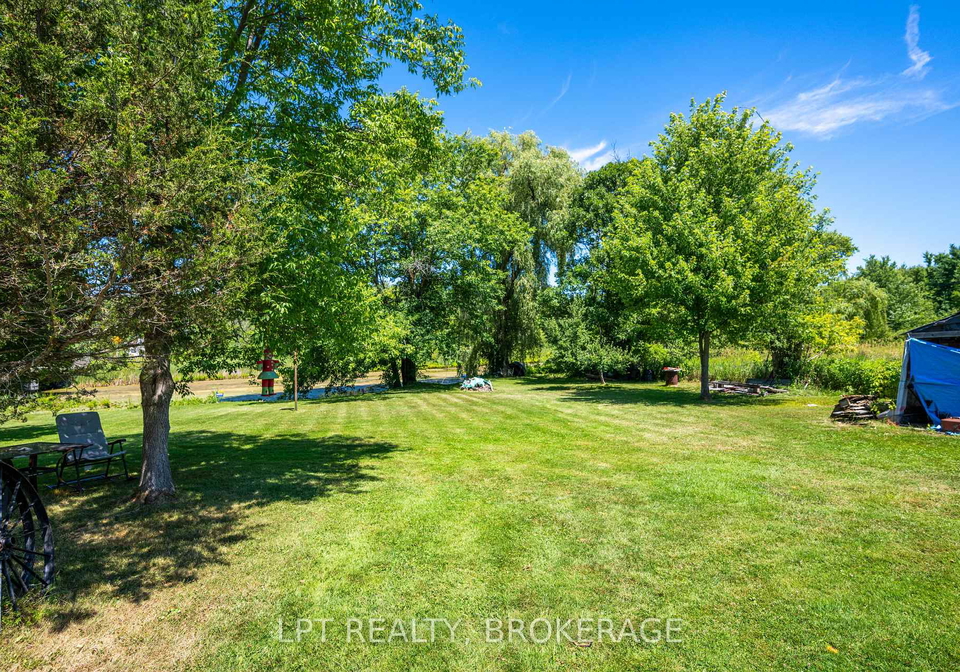 743-highway-15-rr2-highway-rideau-lakes-ontario-x12438097