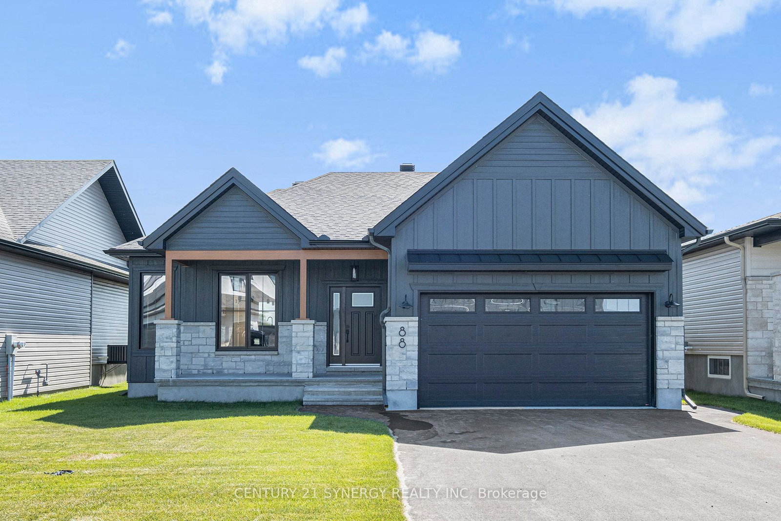 88-helen-street-north-stormont-ontario-x12438102
