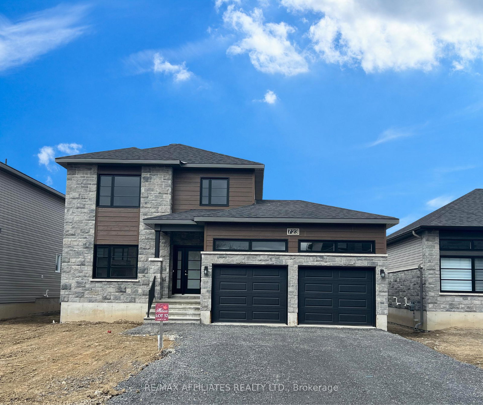 1060-chablis-crescent-russell-ontario-x12438111