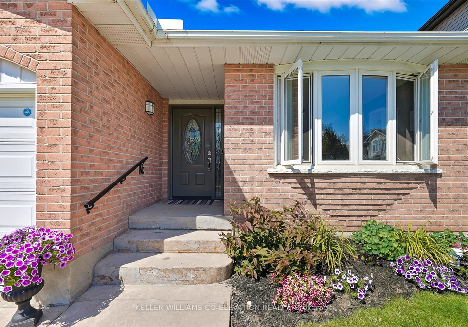 286-tagge-crescent-kitchener-ontario-x12438243