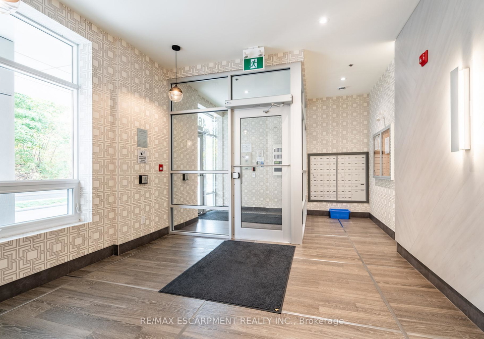 467-charlton-avenue-e-hamilton-ontario-x12438285
