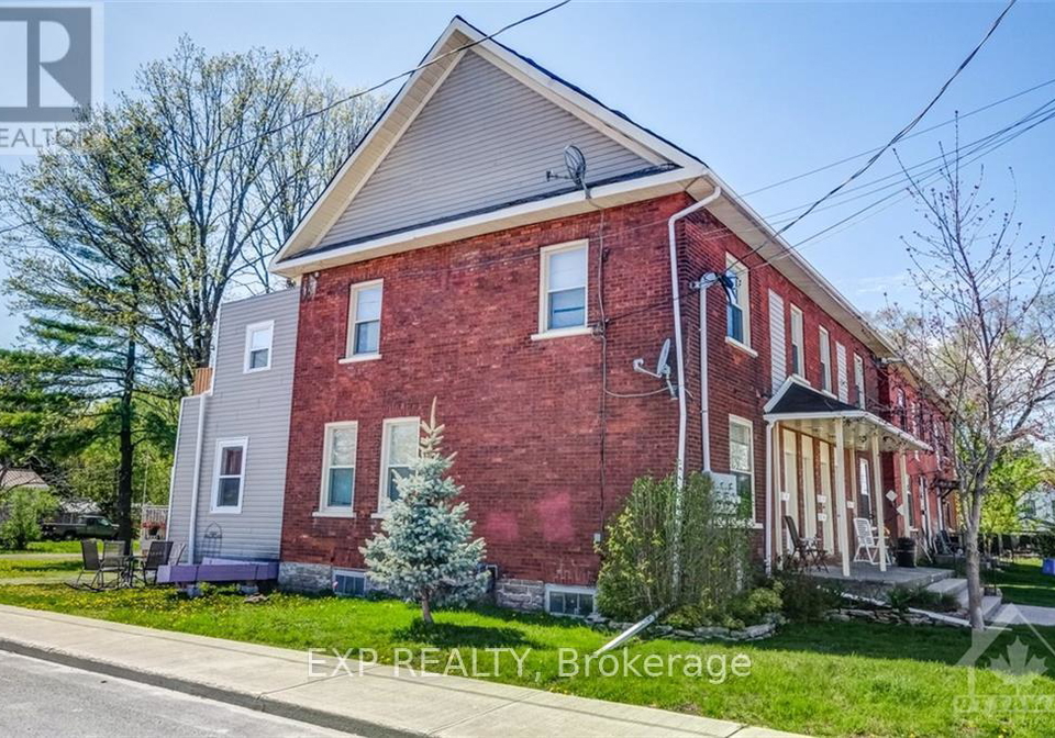 70-72-victoria-avenue-smiths-falls-ontario-x12438345