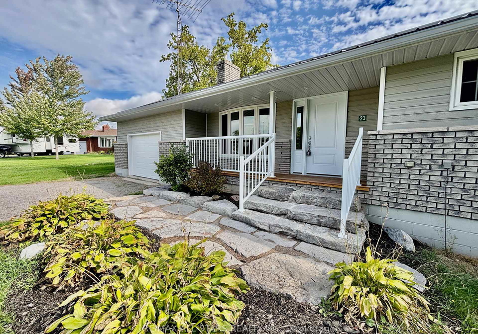 23-bruce-street-kawartha-lakes-ontario-x12438368